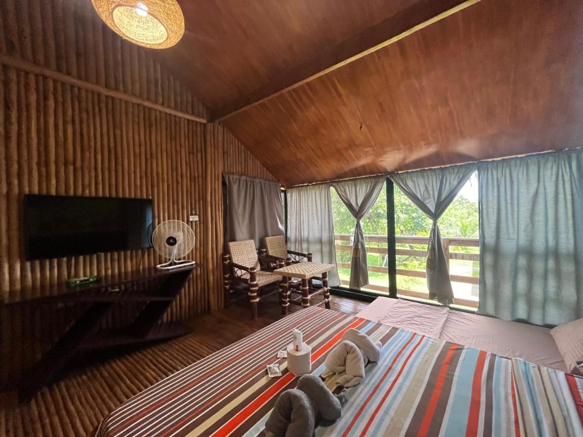 Vistapaloma Beach Resort Odiong Esterno foto
