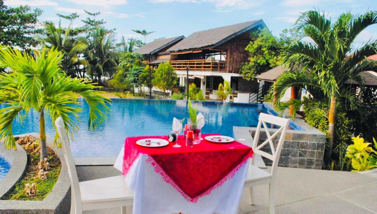 Vistapaloma Beach Resort Odiong Esterno foto
